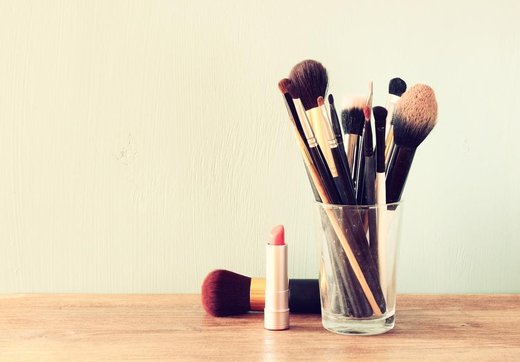 Na co se připravit s tekutým přírodním make-upem