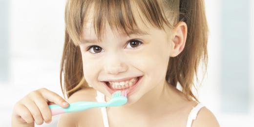 Přírodní zubní pasty: otázky a odpovědi