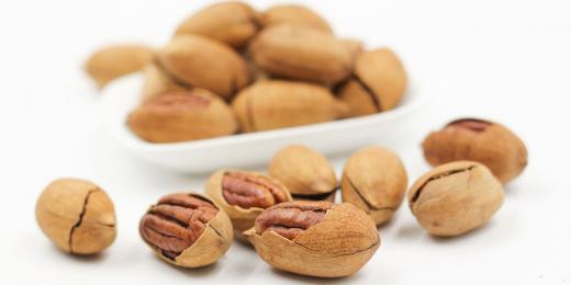 Proč a jak odemykat ořechy a semínka