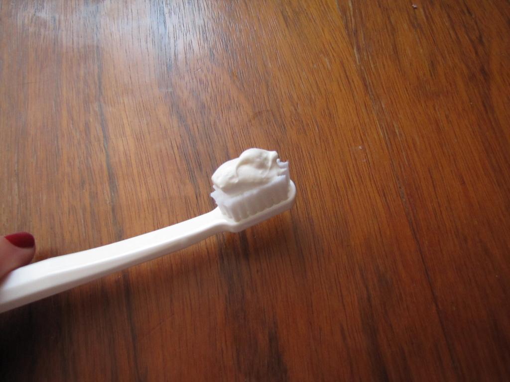 Recenze: Mastic Spa bělící zubní pasta