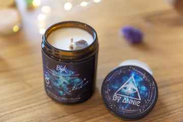 By Annie By Annie Astrologická sójová svíčka Býk, 180ml 