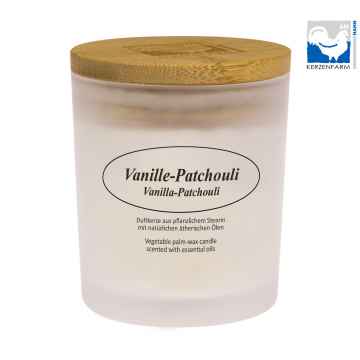 Kerzenfarm Přírodní svíčka Vanilla Patchouli, mléčné sklo 1 ks, 8 cm