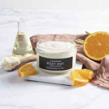 Almara Soap Tělové máslo Silky Body, Orange Truffel 150 g