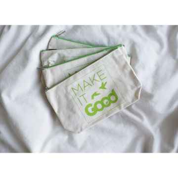 Good Clean Love Cestovní taštička se vzorky Make it Good 1 ks, 3 x 5 ml vzorek